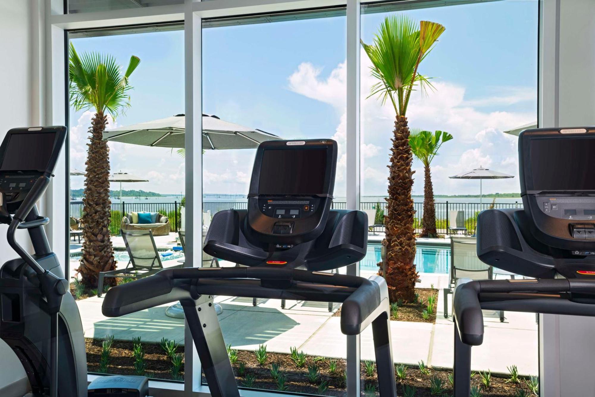ホテル Hyatt Regency Baytown-Houston エクステリア 写真