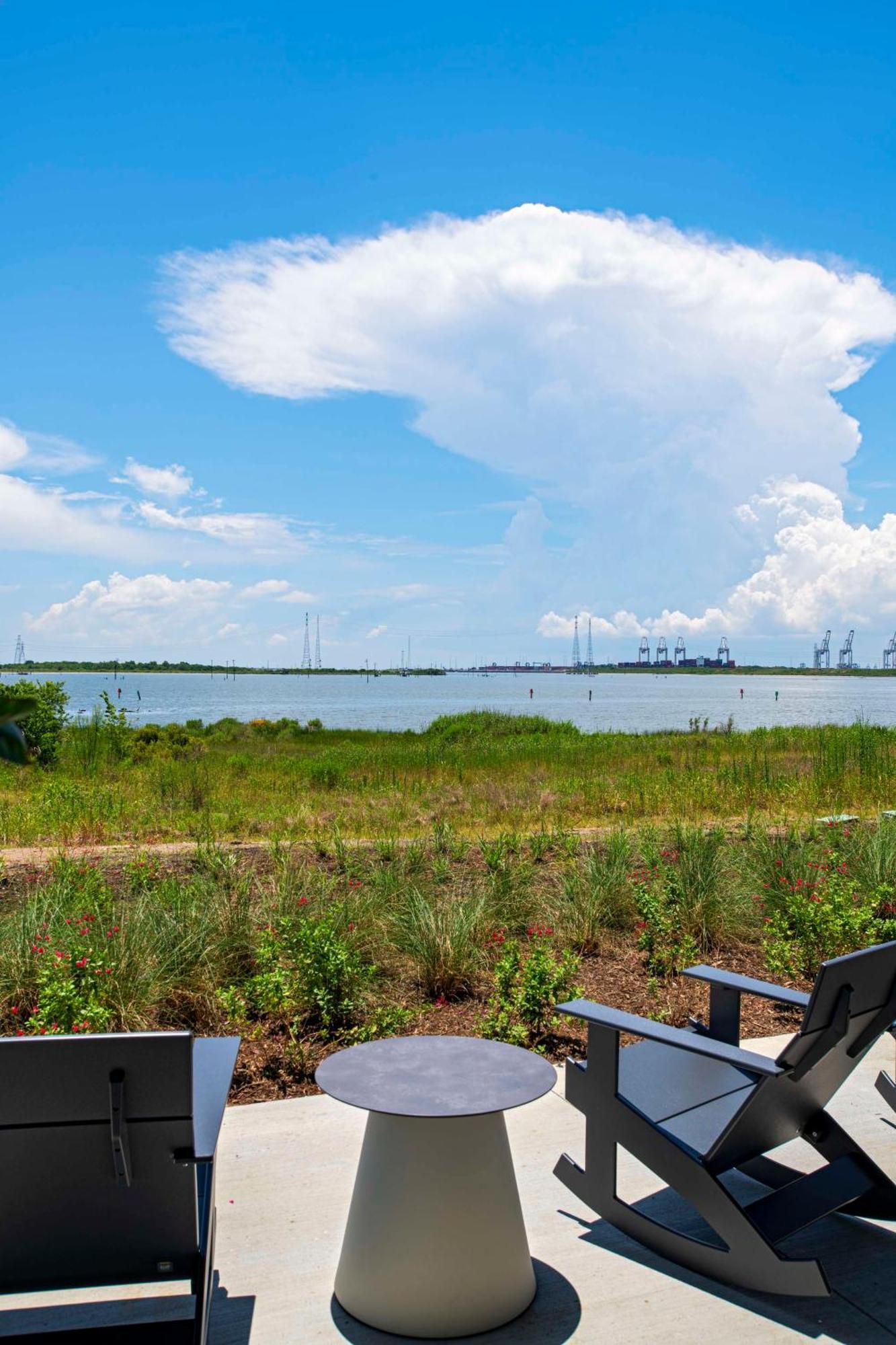 ホテル Hyatt Regency Baytown-Houston エクステリア 写真